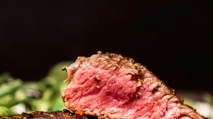 Pièces de bœuf à braiser préparées